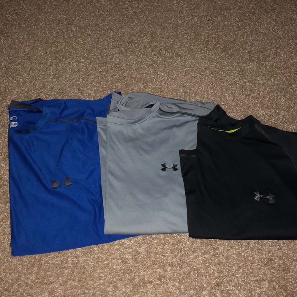 Under Armour heat gear shirt bundle